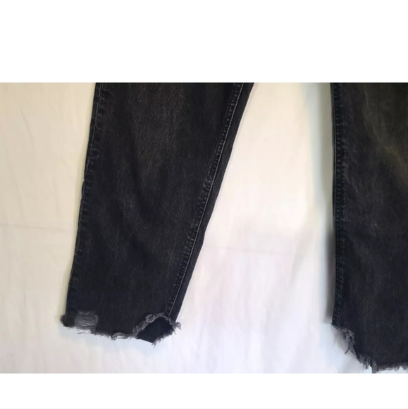 Free People We The Free Tapered Baggy Boyfriend Jeans 28 Frayed Hem High Rise - Picture 5 of 8